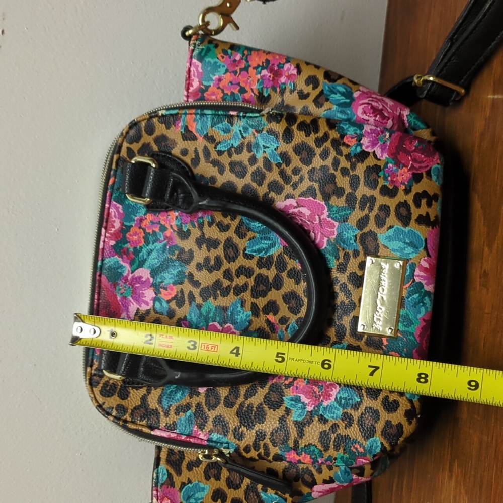 Betsy Johnson Satchel handbag leopard & flowers Bowler - Picture 6 of 15